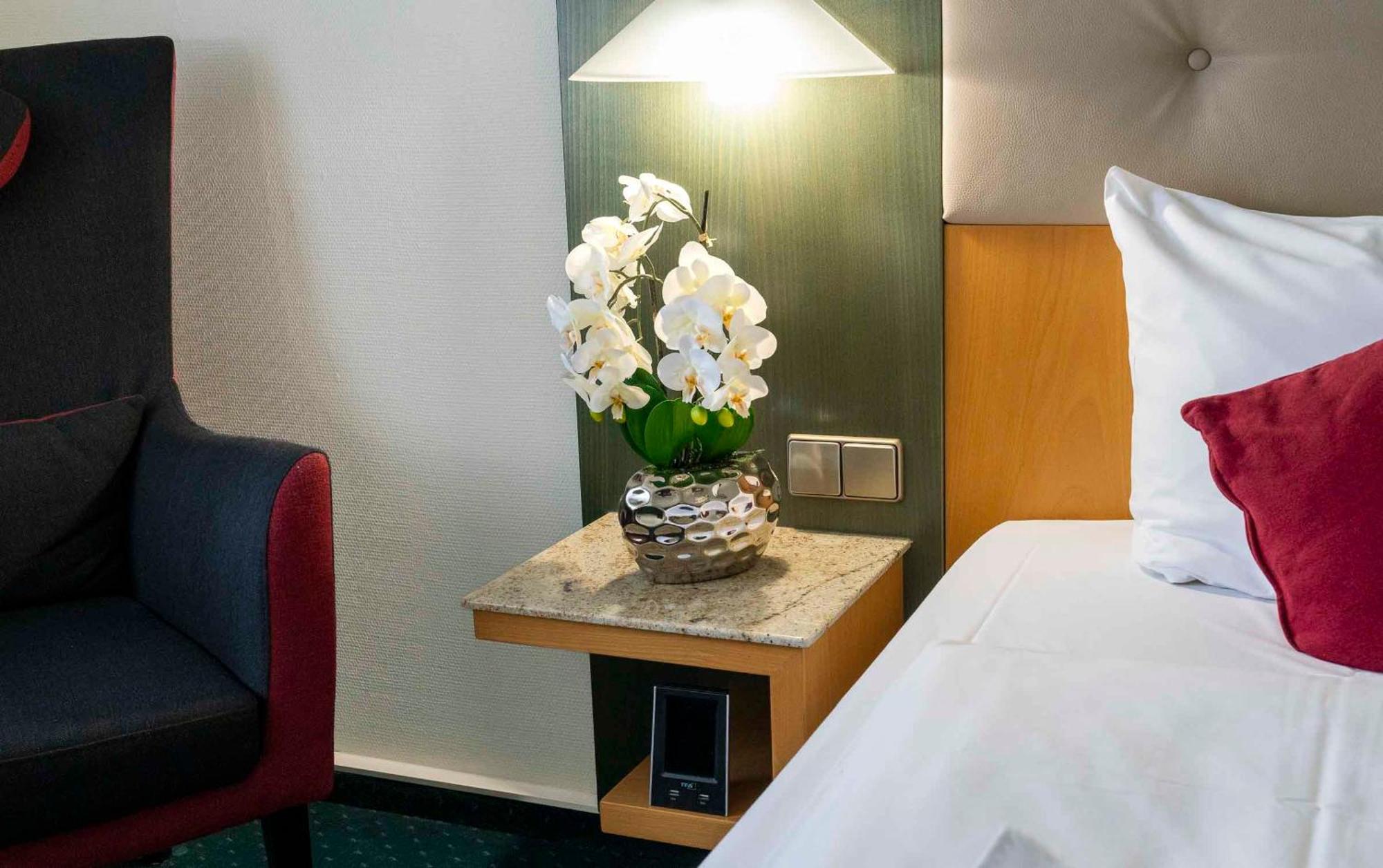 Plaza Inn Blankenburg Ditzingen, Sure Hotel Collection 外观 照片