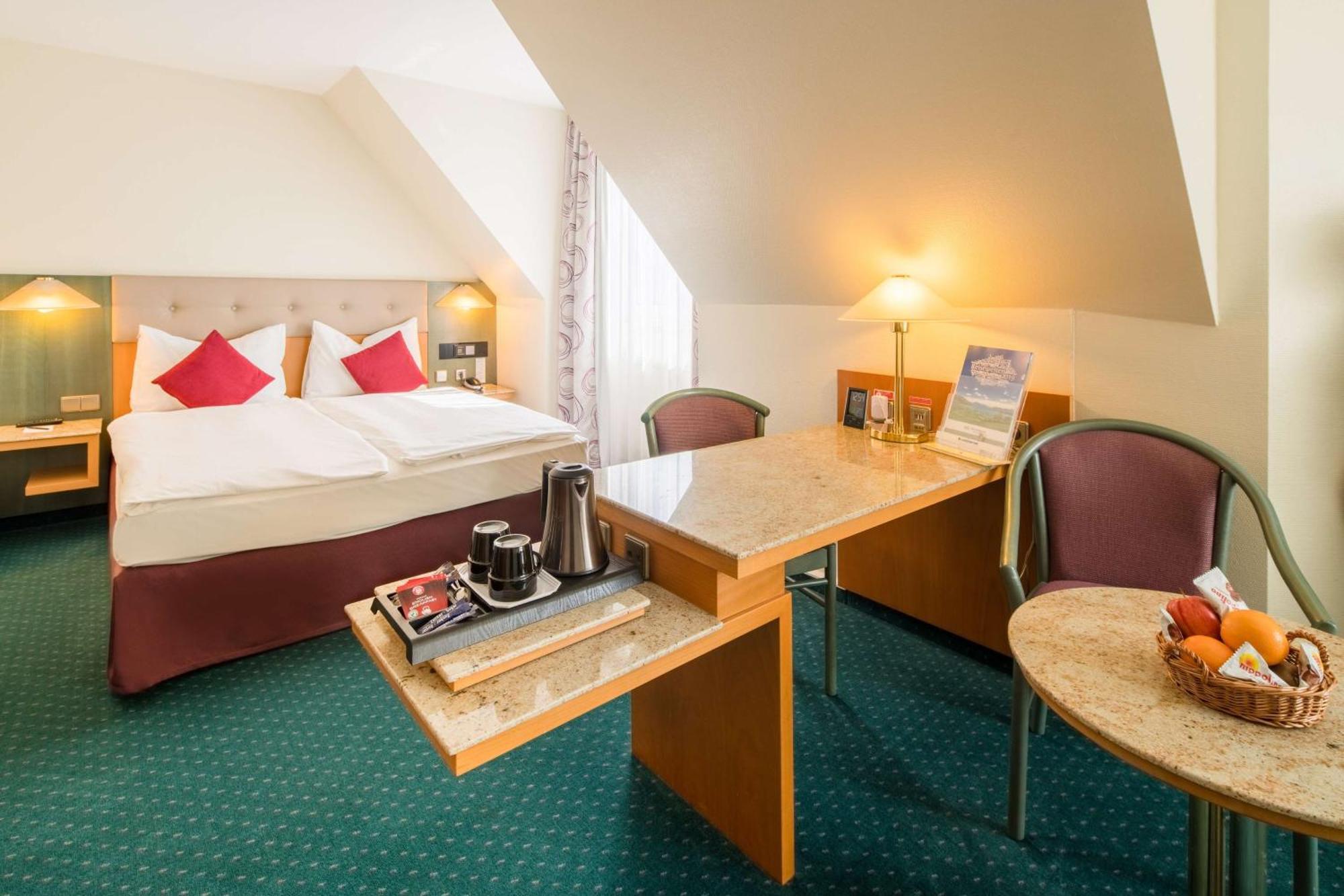 Plaza Inn Blankenburg Ditzingen, Sure Hotel Collection 外观 照片